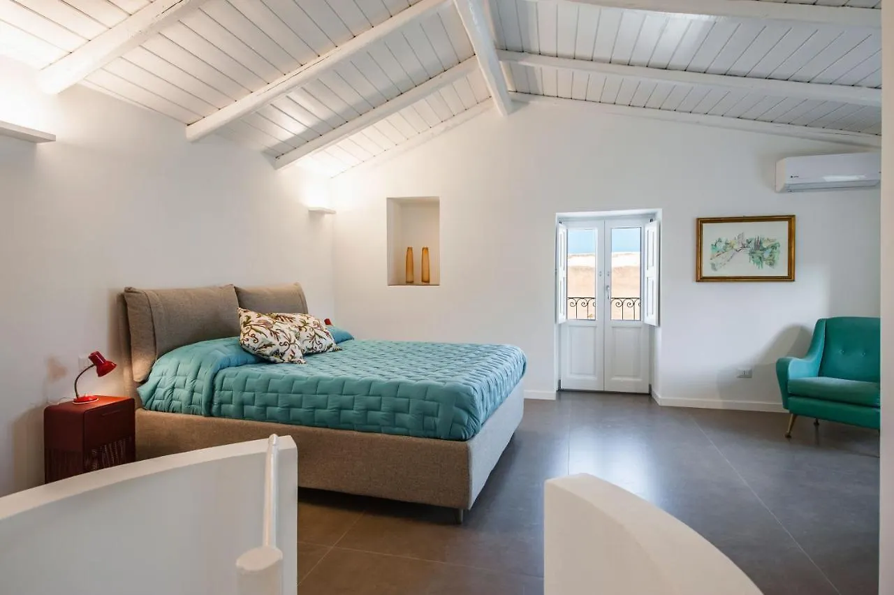 2 Soru Ortigia Holiday Home - Romantico Bilocale Syracuse